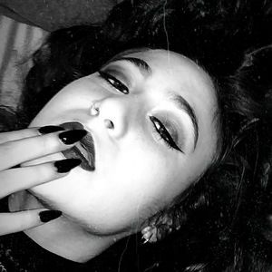 Meet your Posher, Taraneh